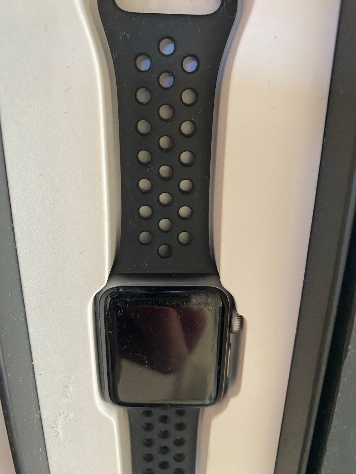 Apple Watch Series 3 met doos en oplader, Verzenden, Gebruikt, Zwart, IOS