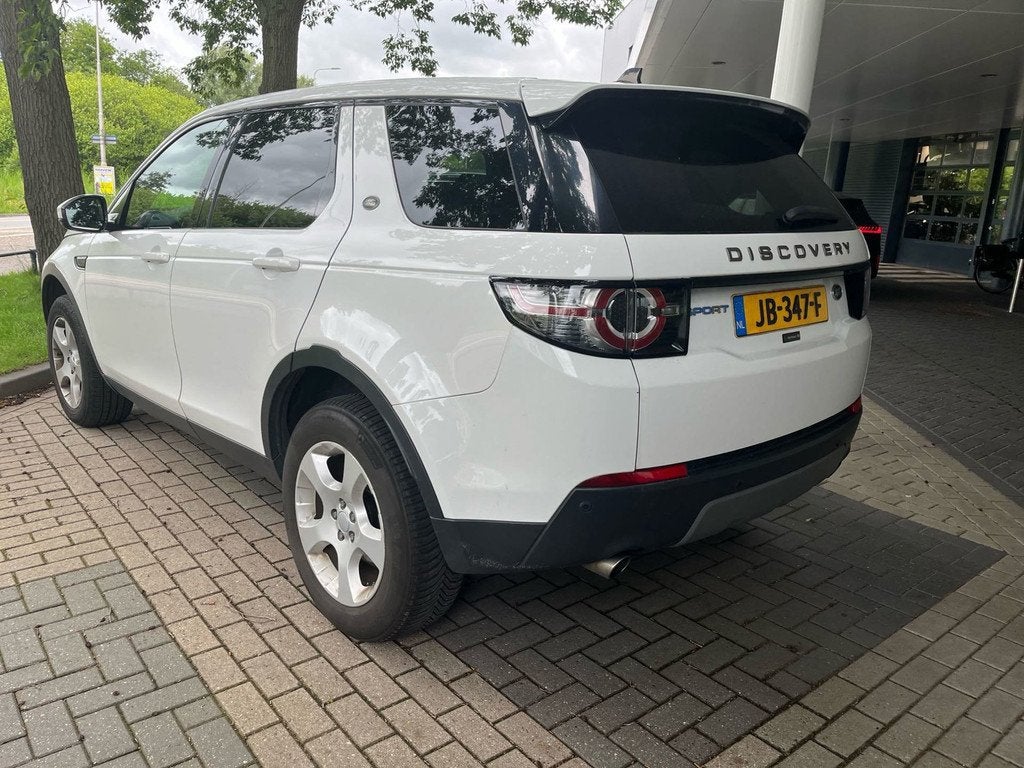 Land Rover Discovery Sport 2.0 eD4 E-Capability SE 150pk 1e, Auto's, Land Rover, 150 pk, Discovery Sport, Wit, Bedrijf