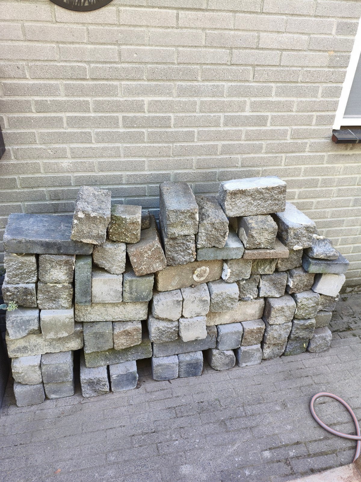Gratis tuin blokken, Tuin en Terras, Tegels en Klinkers, Ophalen, Beton