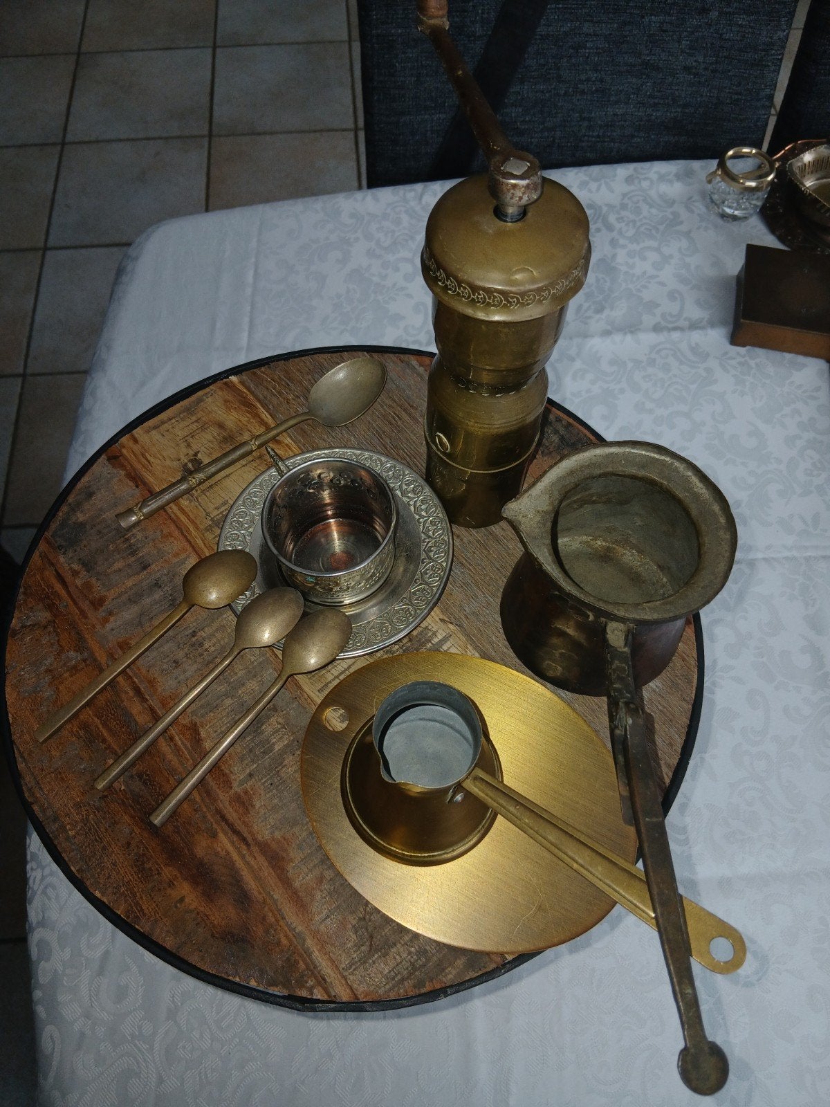 Vintage Turkse koffieset met molen en cezve, Antiek en Kunst, Ophalen of Verzenden