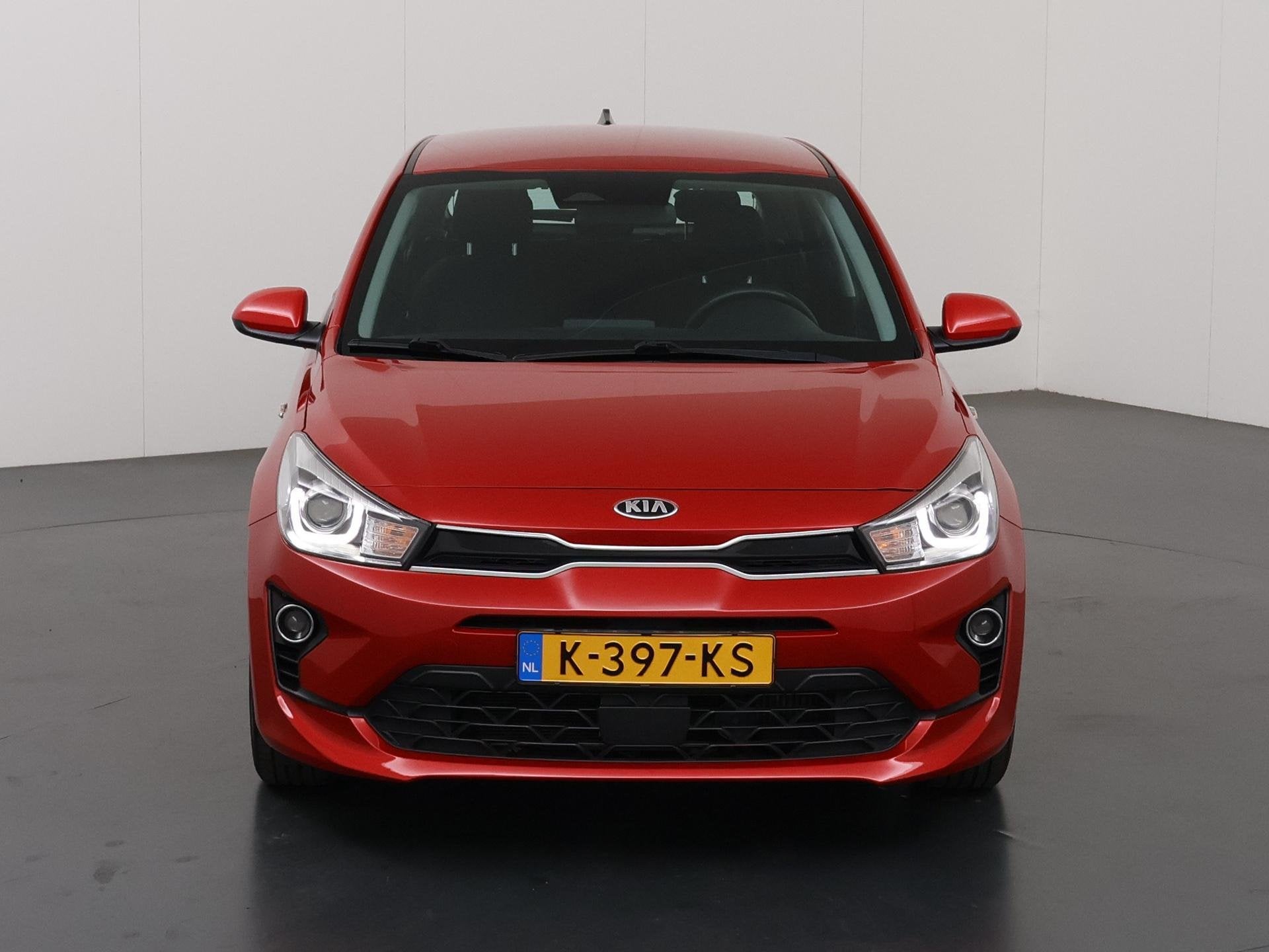 Kia Rio 1.0 T-GDi MHEV DynamicLine | Trekhaak | Parkeercamer, Auto's, Voorwielaandrijving, Gebruikt, Euro 6, 49 €/maand