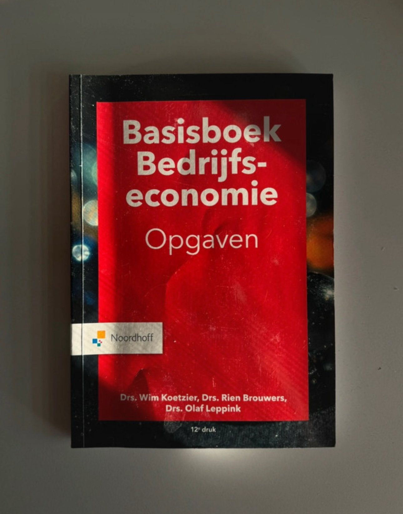 Basisboek bedrijfseconomie - Opgaven, Ophalen of Verzenden, Zo goed als nieuw, Economie en Marketing