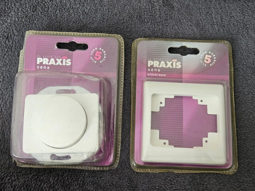 Dimmer Praxis Xena nieuw! Compleet, Ophalen of Verzenden, Nieuw, Schakelaar