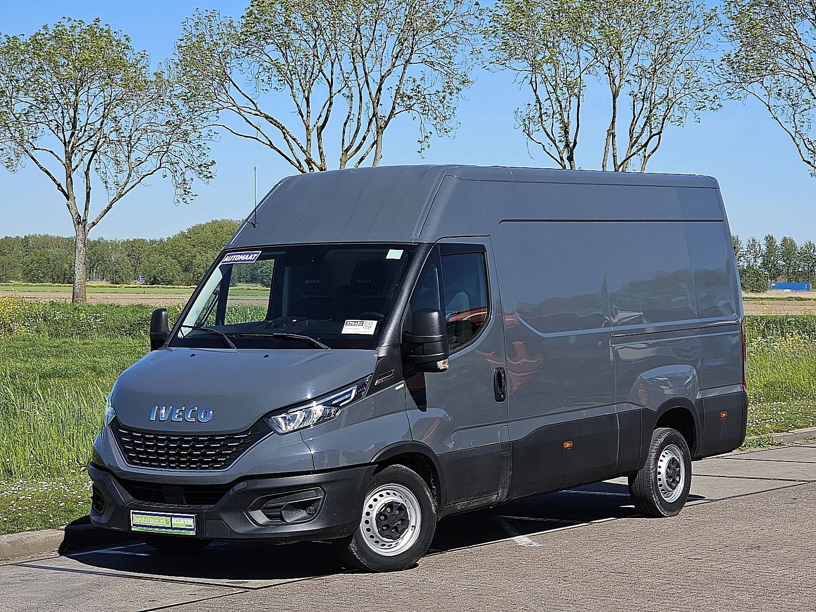 IVECO DAILY 35S18 ac automaat euro6, Auto's, Automaat, Gebruikt, Euro 6, 4 cilinders
