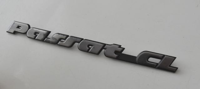 VW PASSAT CL  - letters  logo merk  embleem, Verzamelen, Ophalen of Verzenden, Gebruikt, Auto's