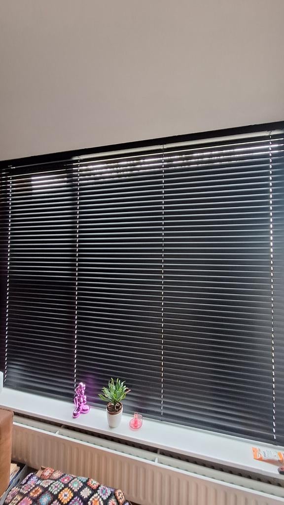 Zwarte aluminium horizontale jaloezieën 260x220 cm, Huis en Inrichting, Ophalen