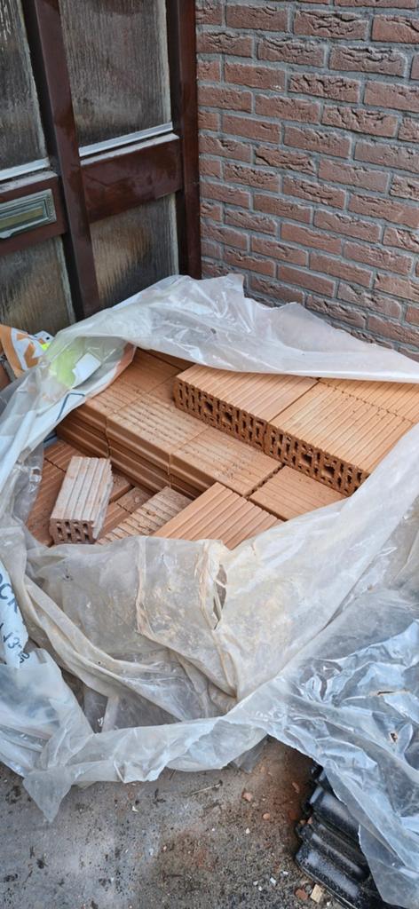 Restant nieuwe Uniblock op pallet, Ophalen of Verzenden, Nieuw, Bakstenen