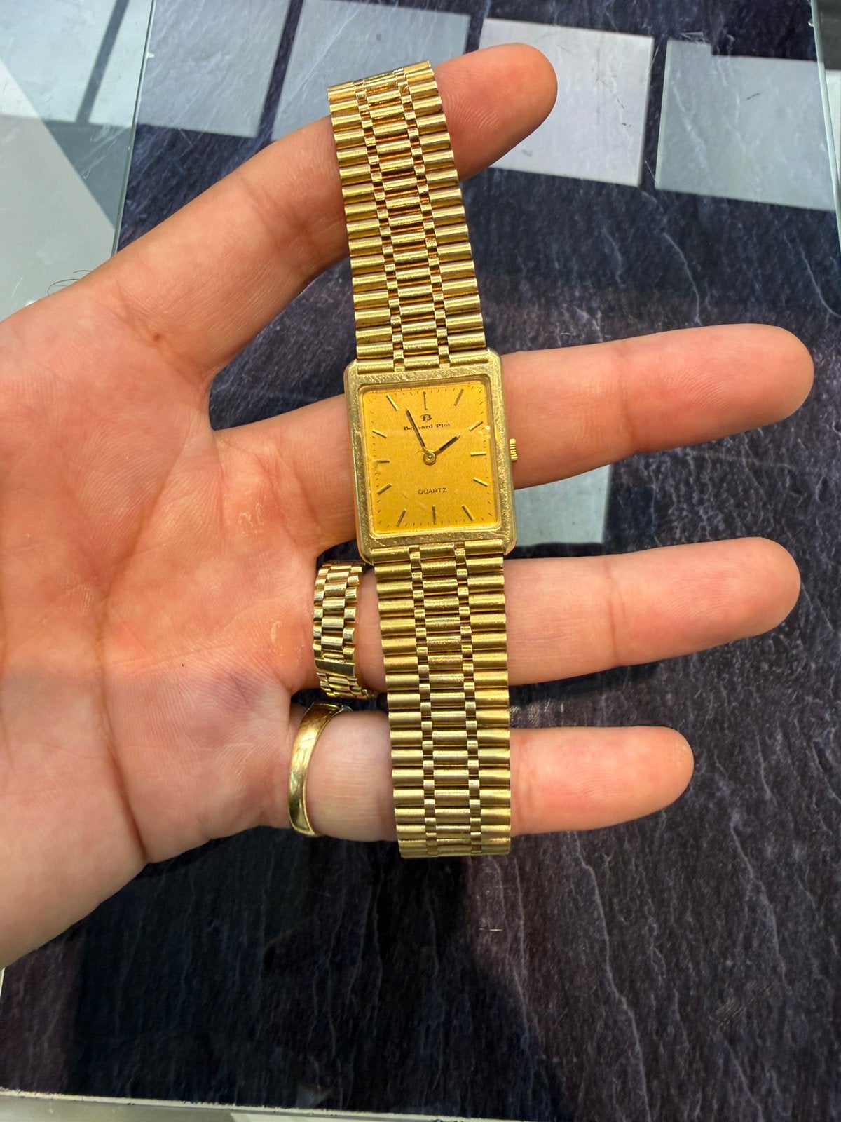 Foto 4 van 14k gouden massieve bernard & Piot horloge antiek 59 gram