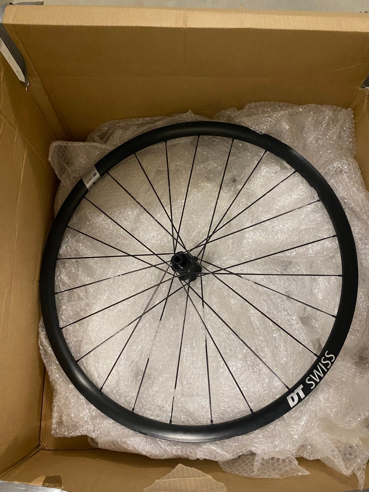 DT SWISS G1800 wielset Shimano, Ophalen of Verzenden, Zo goed als nieuw, Wiel, Aluminium