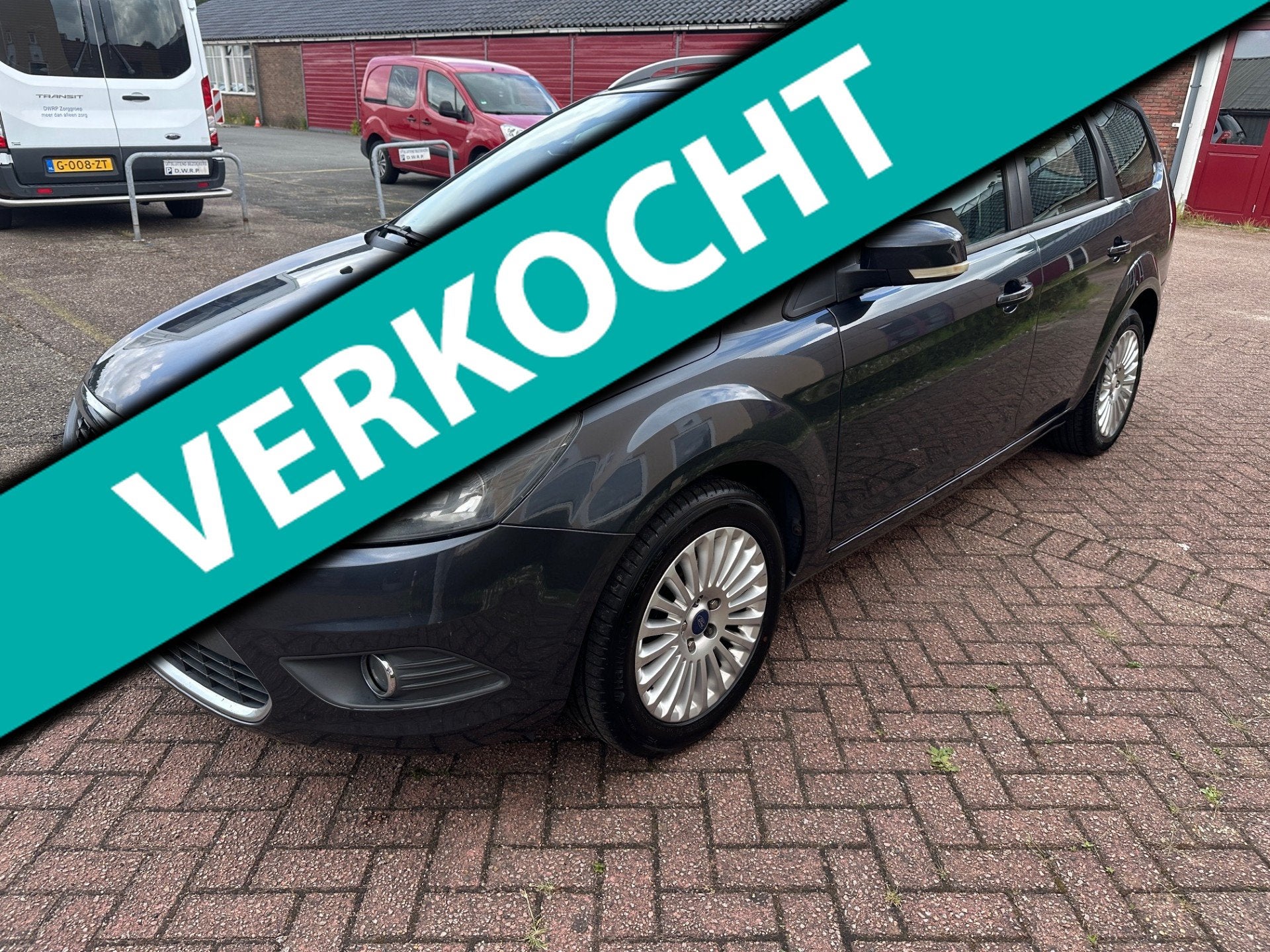 Ford Focus Wagon 2.0-16V Titanium NAVI KLIMAAT PDC APK, Auto's, Ford, Bedrijf, Te koop, Focus, ABS, Airbags, Airconditioning, Automatische klimaatregeling