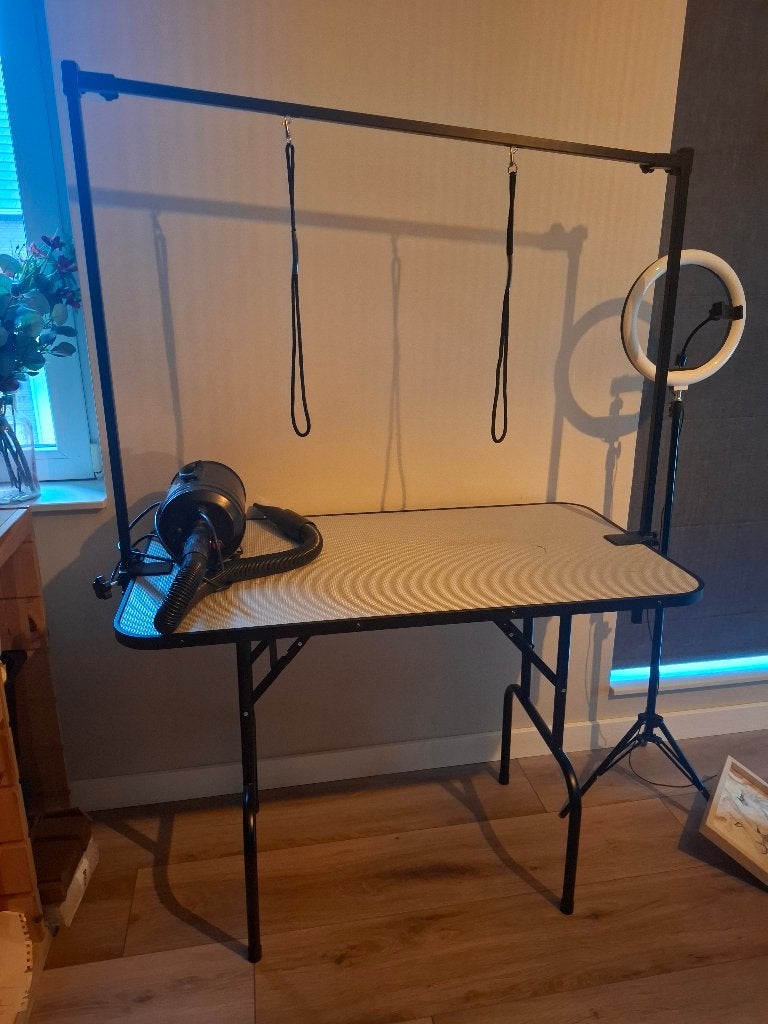 Honden trimtafel zeer stevig, Dieren en Toebehoren, Ophalen, Zo goed als nieuw, Trimtafel