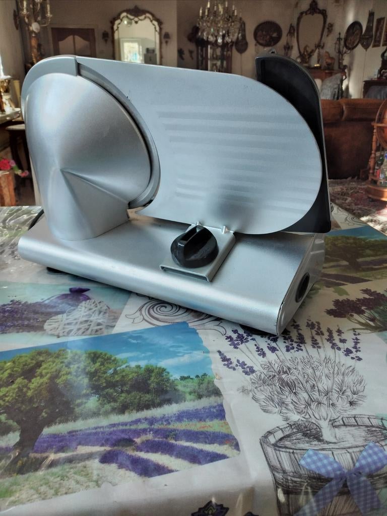 Vlees machine, Ophalen of Verzenden, Zo goed als nieuw
