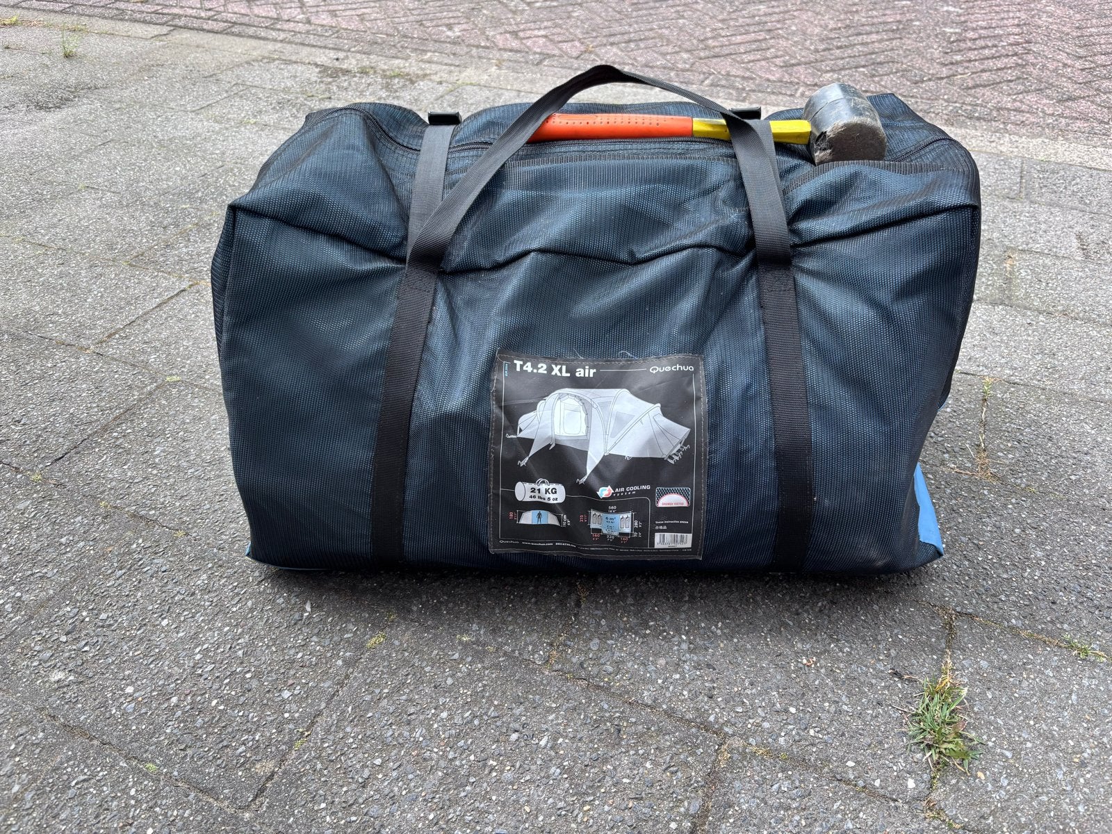 Quechua T4.2 XL Air tent - 4 persoons familietent, Ophalen, Gebruikt, Tot en met 4