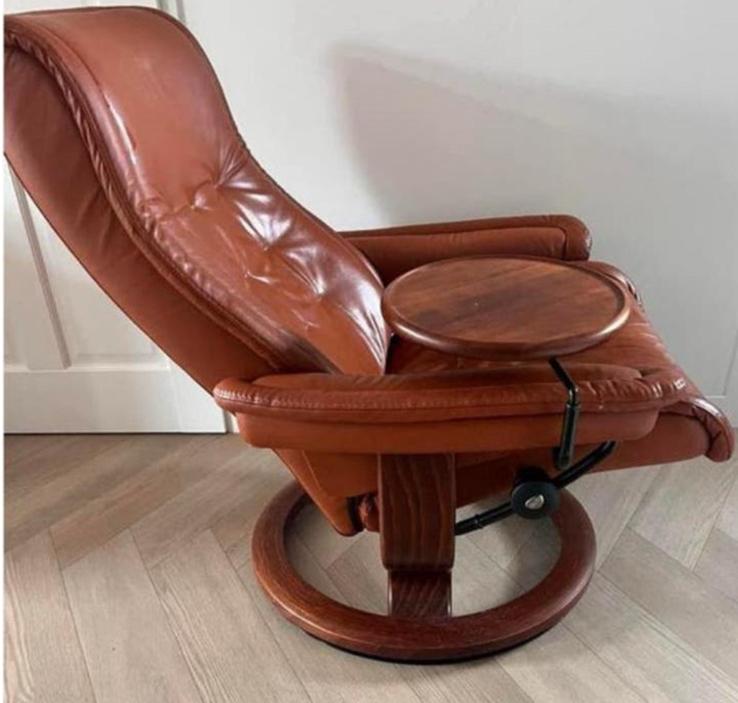 Ekornes Stressless relaxfauteuil met voetenbank, Huis en Inrichting, Fauteuils, Ophalen, Minder dan 75 cm, Zo goed als nieuw, 75 tot 100 cm
