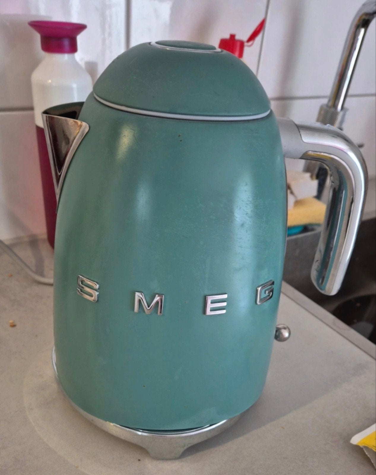 Smeg waterkoker, Witgoed en Apparatuur, Waterkokers, 1 tot 2 liter, Ophalen of Verzenden, Gebruikt