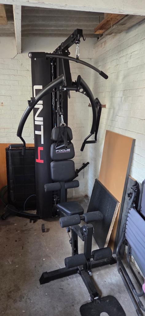 Krachtstation - Focus Fitness Unit 4, Ophalen, Zo goed als nieuw, Benen, Krachtstation