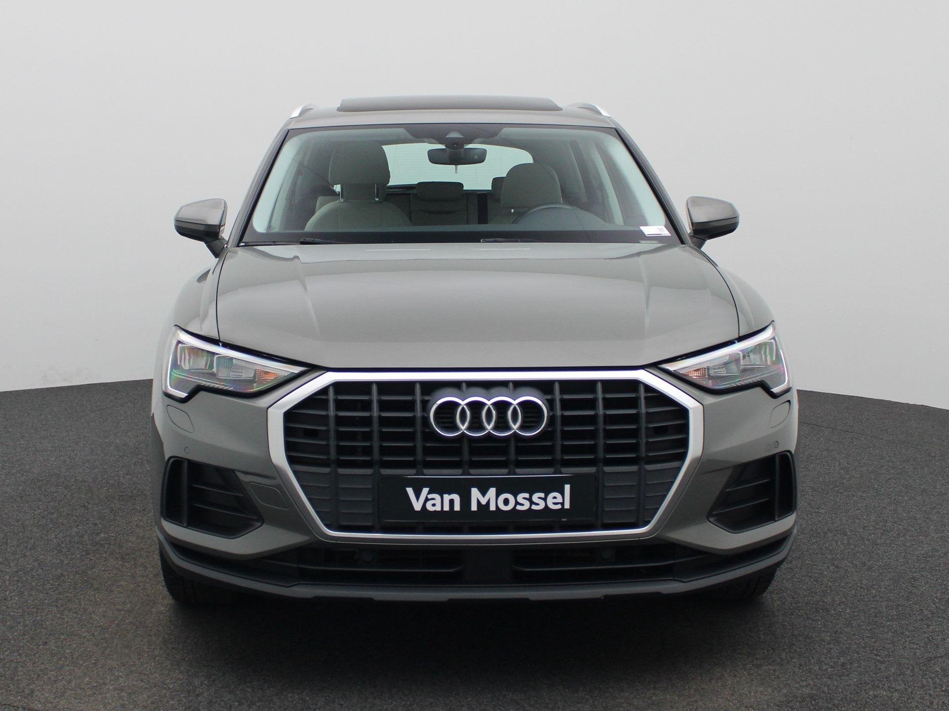 Audi Q3 35 TFSI S edition | PANO-SCHUIFDAK | LEER | STOELVER, 12 maanden, Euro 6, 4 cilinders, 1505 kg