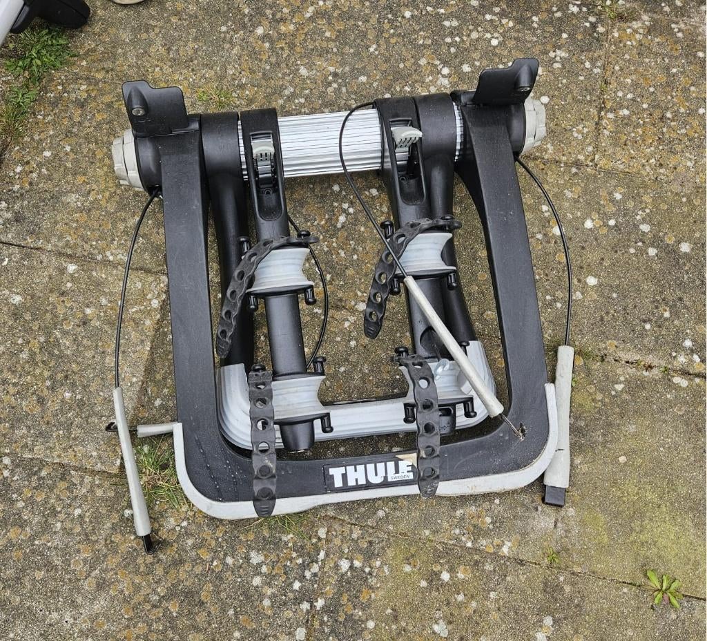 Thule fietsendrager voor auto zonder trekhaak, Ophalen, 2 fietsen, Zo goed als nieuw, Achterklepdrager