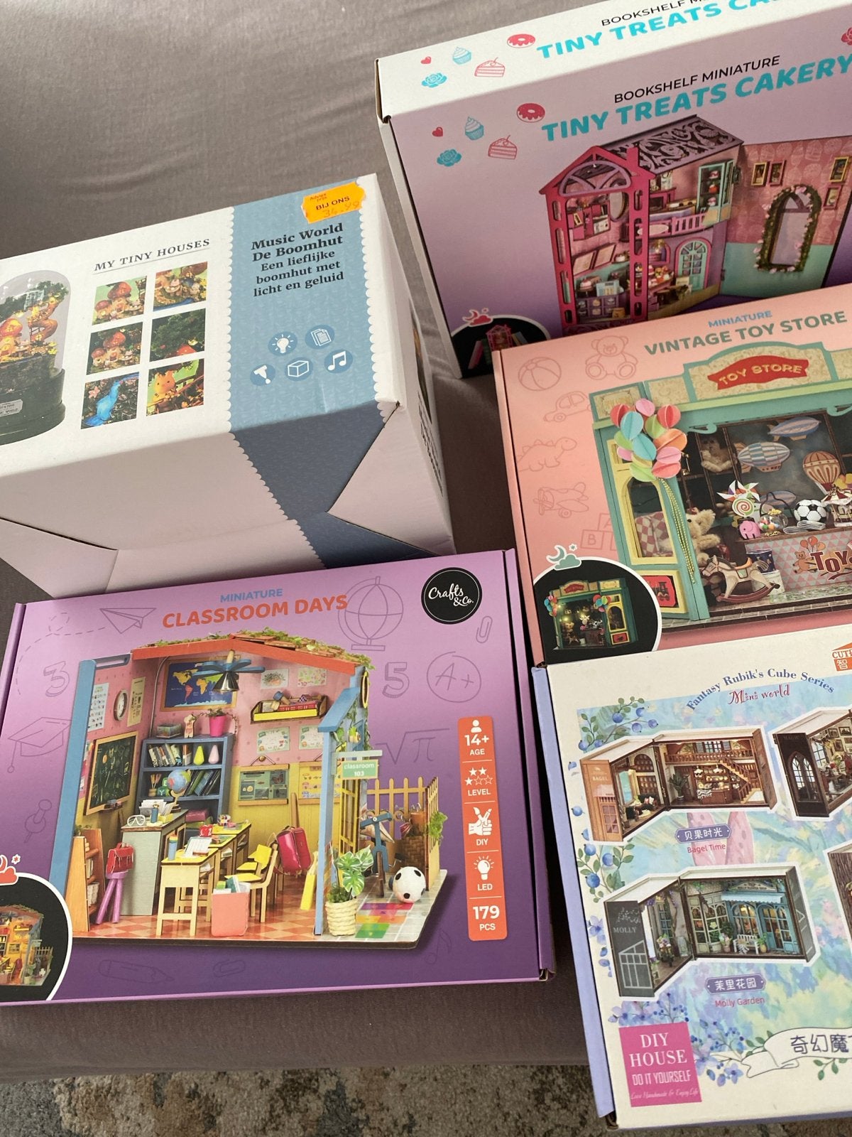 DIY Miniatuur Poppenhuizen Collectie - Nieuw in Doos, Ophalen of Verzenden, Nieuw, Poppenhuis