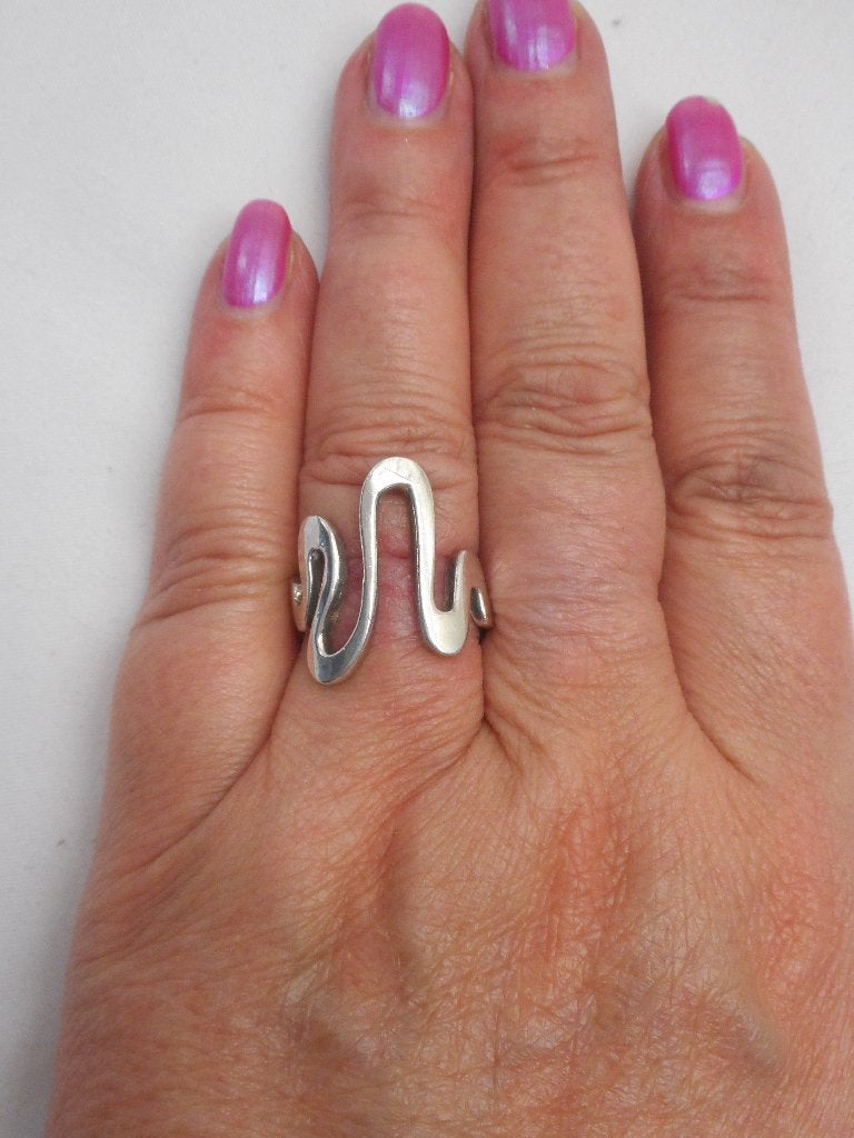 Zilveren modernist ring maat 17.25 nr.995, Verzenden, Zo goed als nieuw, 17 tot 18, Dame