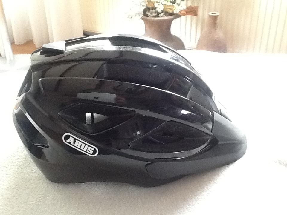 fietshelm abus, Ophalen, M, Zo goed als nieuw, Abus