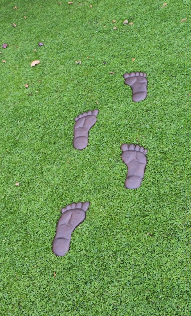 Staptegel Voet, set van twee stuks, gietijzer, uniek, Tuin en Terras, Tegels en Klinkers, Overige typen, Nieuw, Ophalen of Verzenden