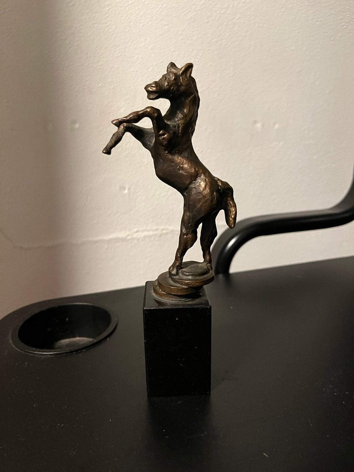 Paardenbeeldje van Ruurd Hellema, Minder dan 20 cm, Ophalen of Verzenden, Gemerkt, Beeld