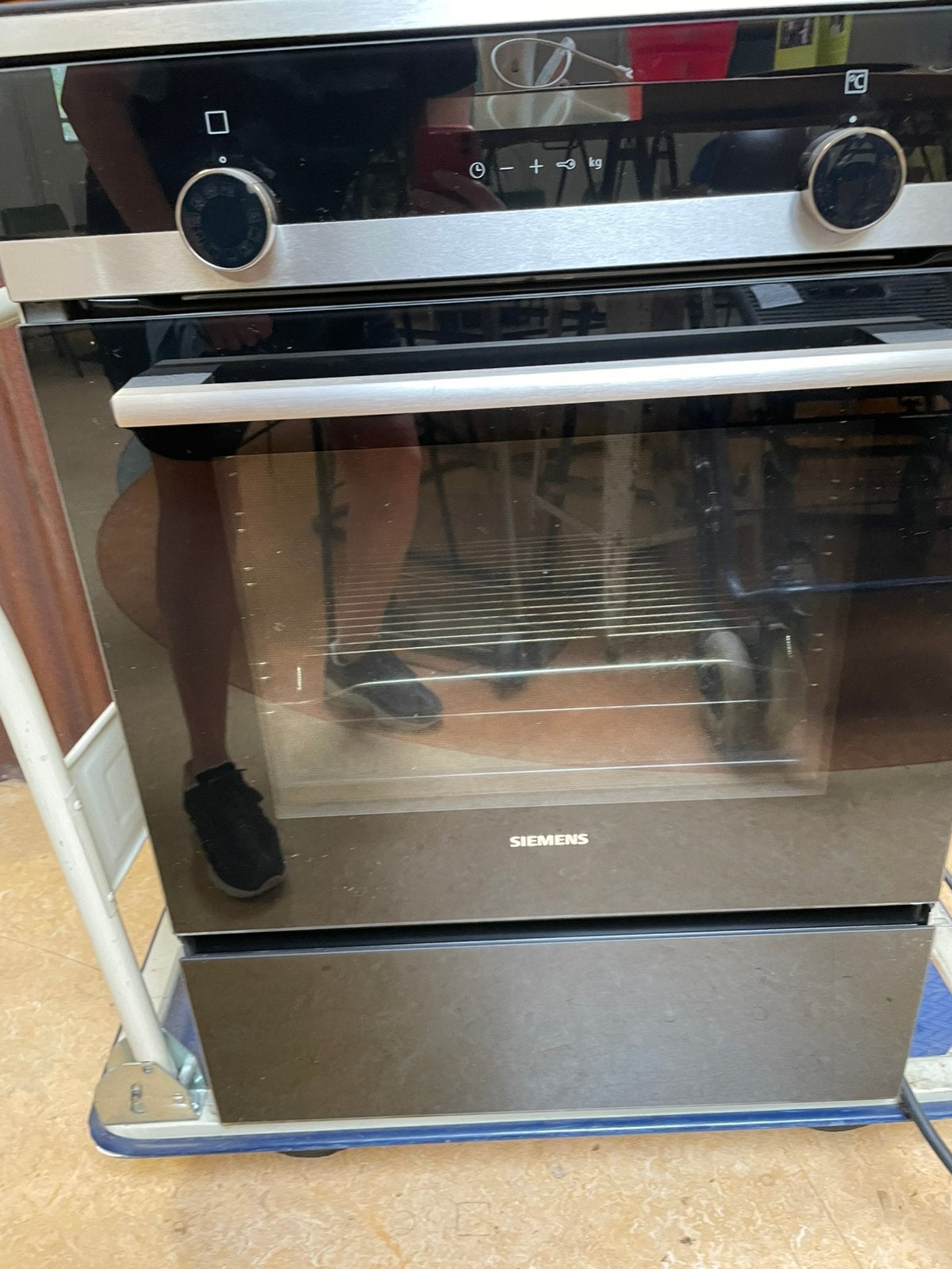 Siemens Inductie fornuis 4 pits met oven, Ophalen, Zo goed als nieuw, 60 cm of meer