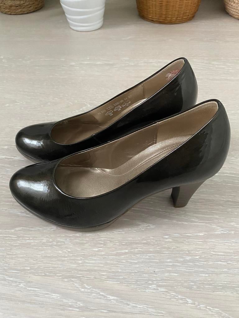 Gabor lakleren pumps donkergroen 36, Kleding | Dames, Schoenen, Zo goed als nieuw, Groen, Ophalen of Verzenden