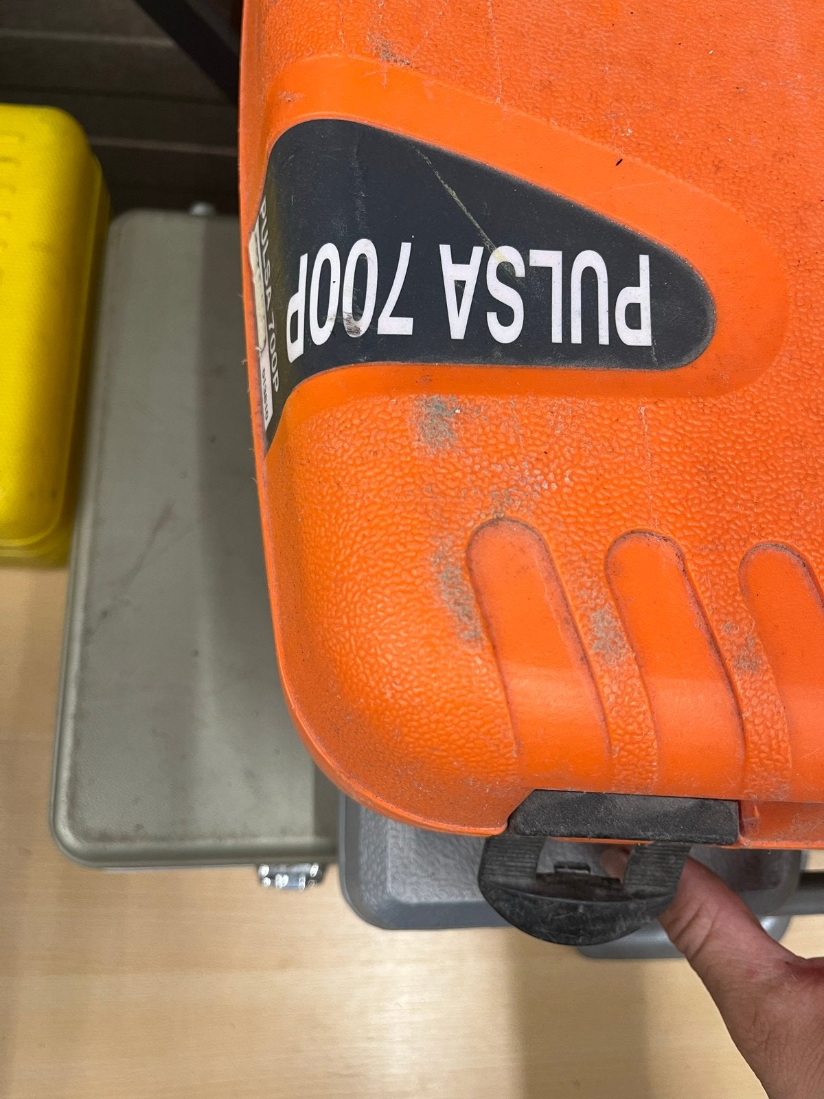 Spit Pulsa 700P Tacker met defecte accu, Ophalen of Verzenden, Gebruikt, Tacker/nietmachine, Overige merken
