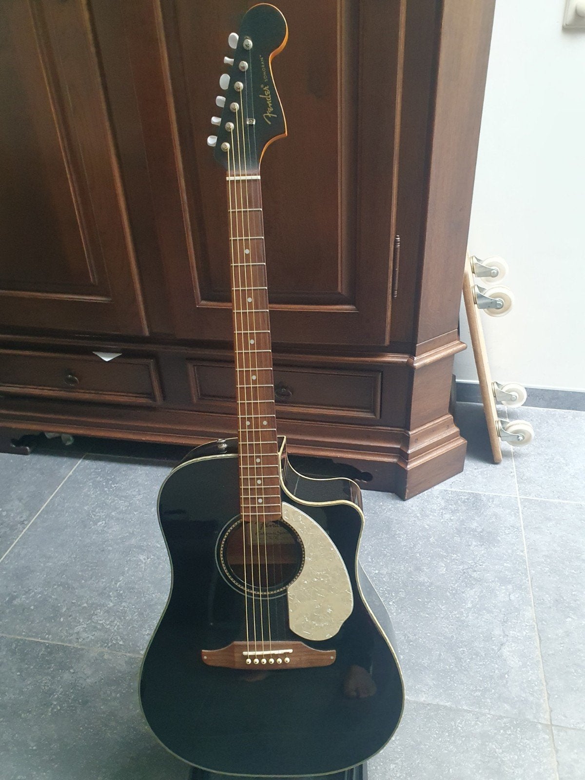 Fender Sonoran SCE BK akoestische gitaar met element, Muziek en Instrumenten, Ophalen, Gebruikt, Western- of Steelstringgitaar