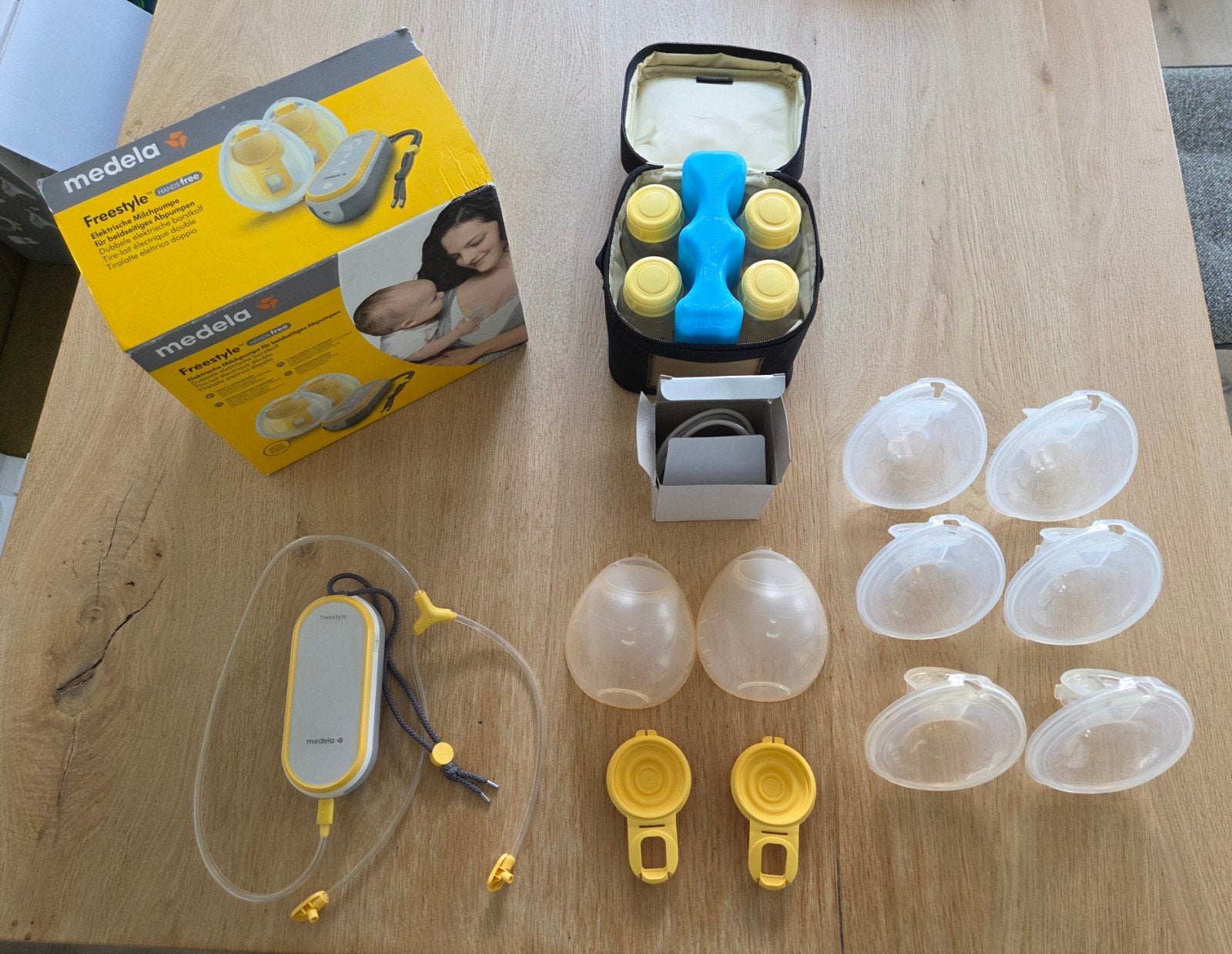 Medela freestyle flex handsfree Borstkolf met accesoires, Gebruikt, Medela, Automatisch, Borstkolf