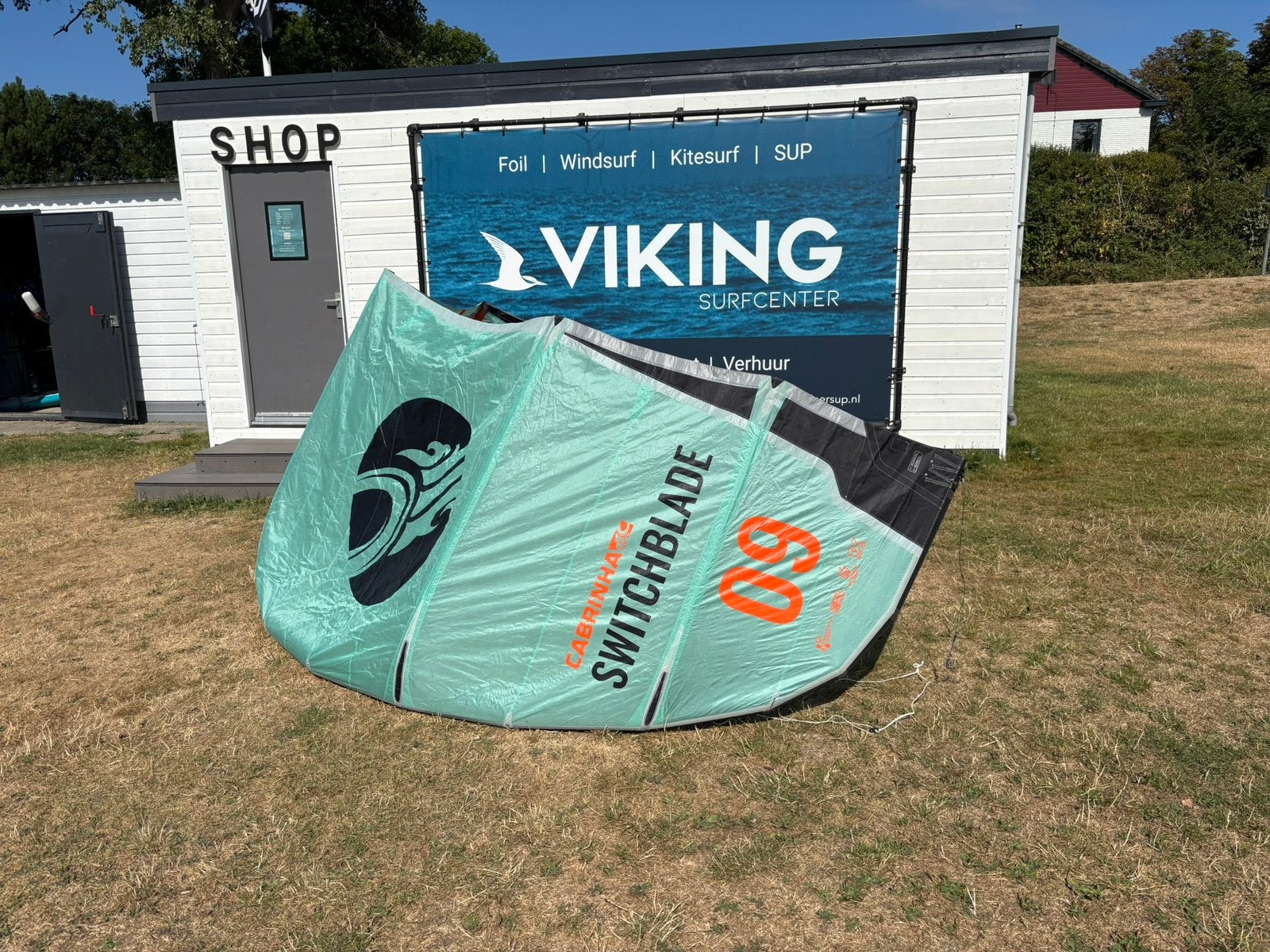 Complete set:Cabrinha Switchblade 7m - 9m incl. Bar en Board, Twintip, Ophalen, Zo goed als nieuw, 9 m²
