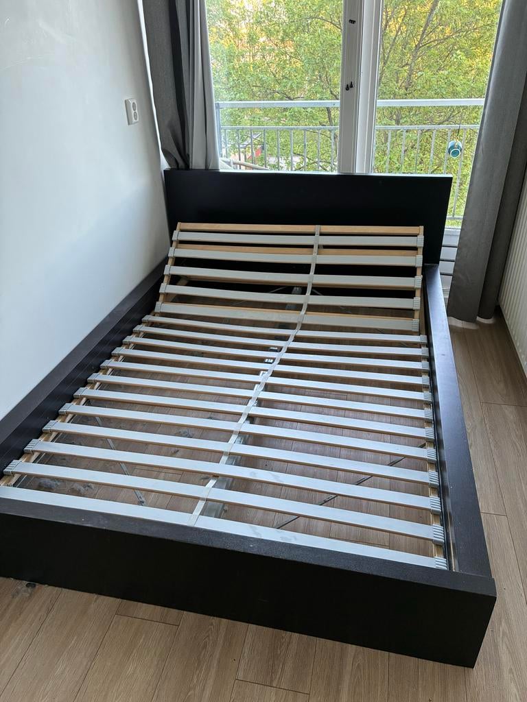 IKEA Malm bed - Zwart, 140x200, Huis en Inrichting, Slaapkamer | Bedden, Ophalen, Gebruikt, Zwart, Tweepersoons