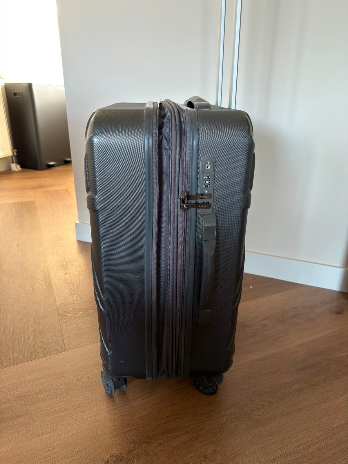 Koffer uitvouwbaar Decent Q-Luxx Spinner 67 cm – Grijs, Gebruikt, 20 tot 30 cm, Ophalen of Verzenden, 60 tot 80 cm