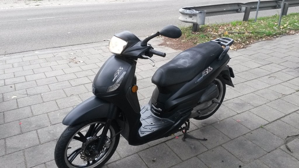 peugeot tweet 2013, blauw kenteken, Gebruikt, Ophalen of Verzenden, Benzine, Peugeot