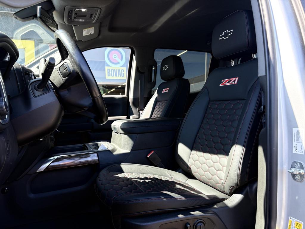 Chevrolet Silverado Z71 1500 RST V8 | 200L LPG | 360PK | CUS, Auto's, Chevrolet, Stof, Gebruikt, 2461 kg, 360 pk