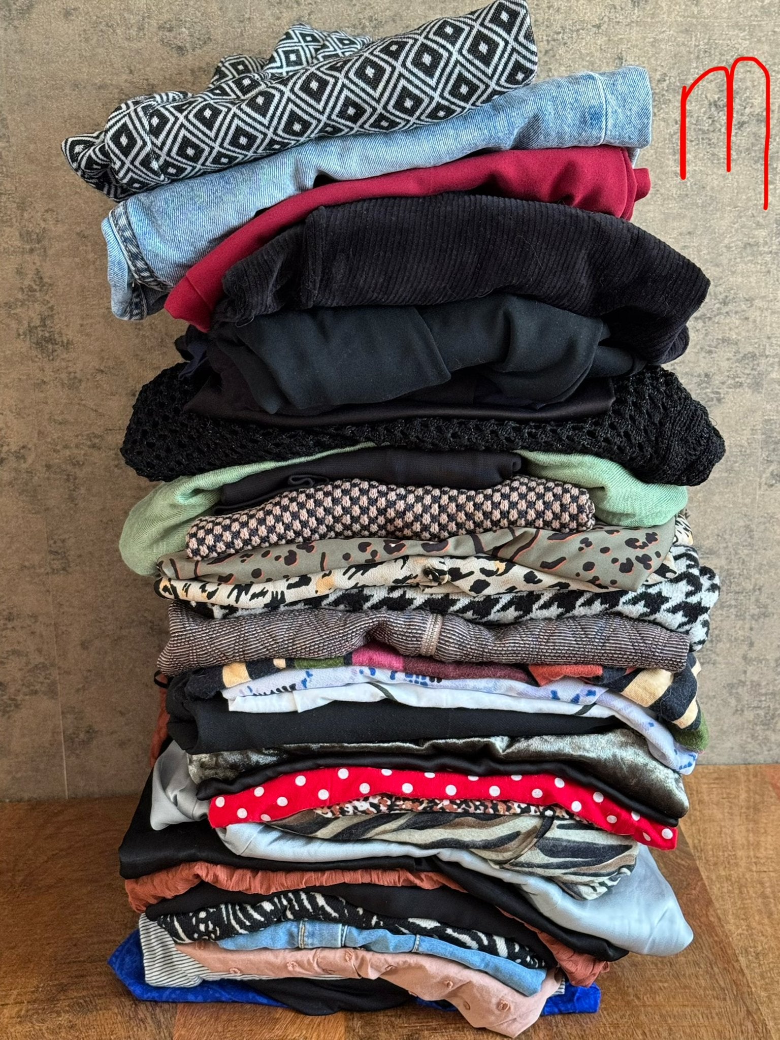 Groot kledingpakket dames maat M 35 stuks, Kleding | Dames, Ophalen, Gedragen, Maat 38/40 (M)