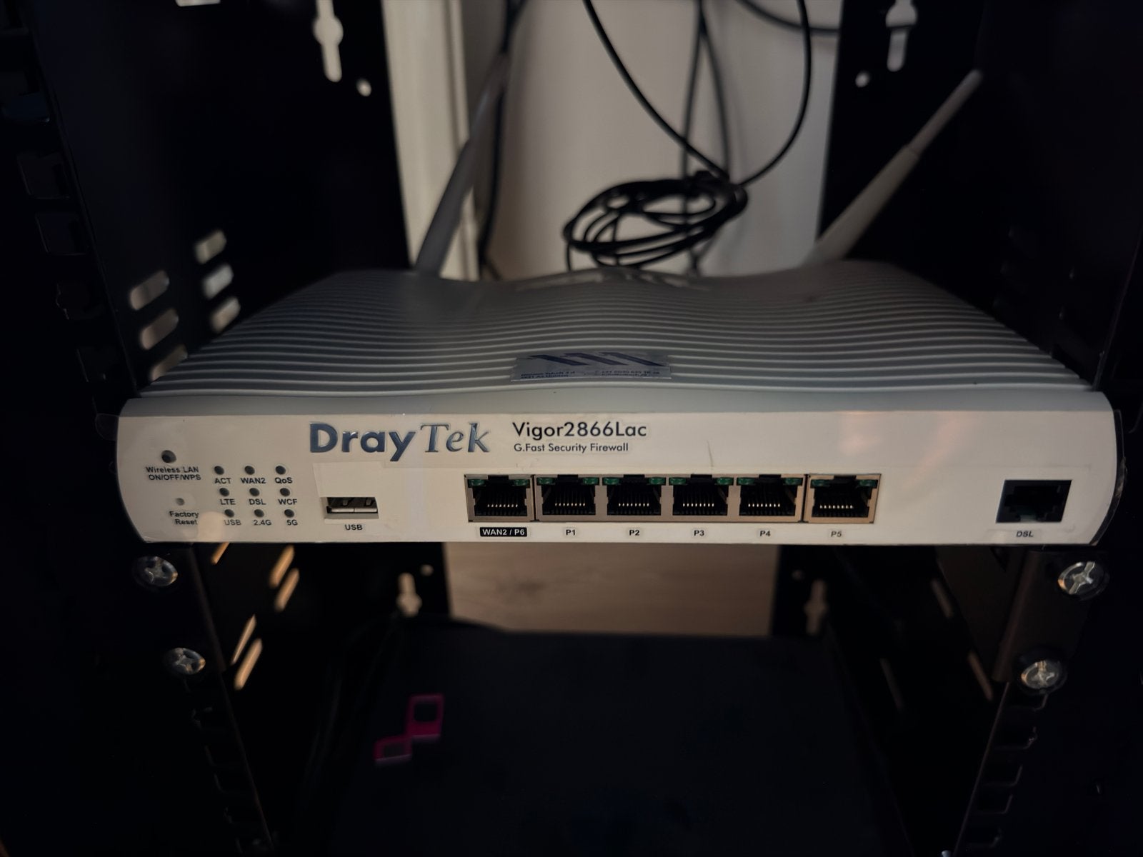 DrayTek Vigor2866Lac 4G fast router, Computers en Software, Routers en Modems, Zo goed als nieuw, Router met modem, Ophalen