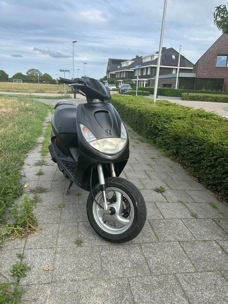 Viva city scooter, Ophalen, Tweetakt, Zo goed als nieuw, 50 cc