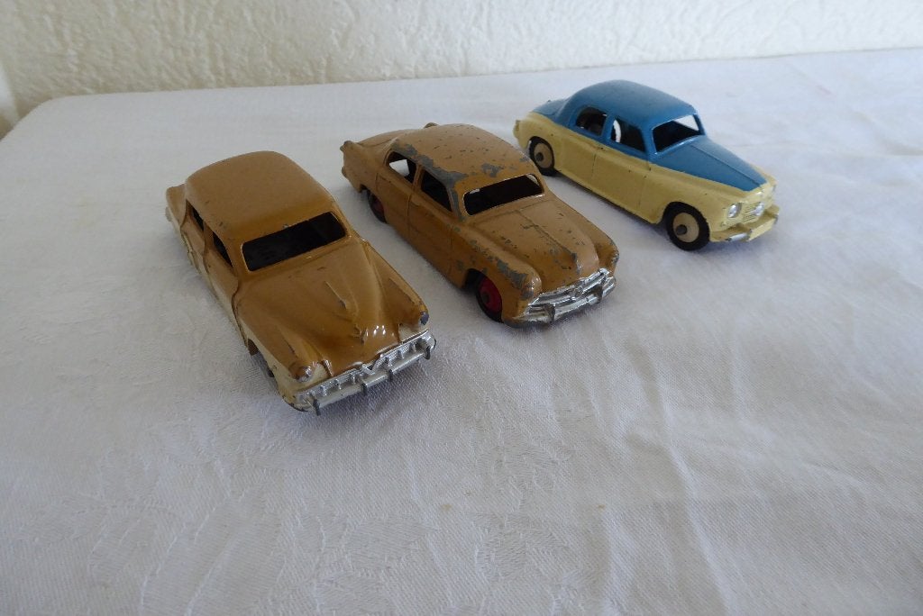 Dinky Toys Studebaker , Ford Sedan , Rover 75 no156 ,Meccano, Ophalen of Verzenden