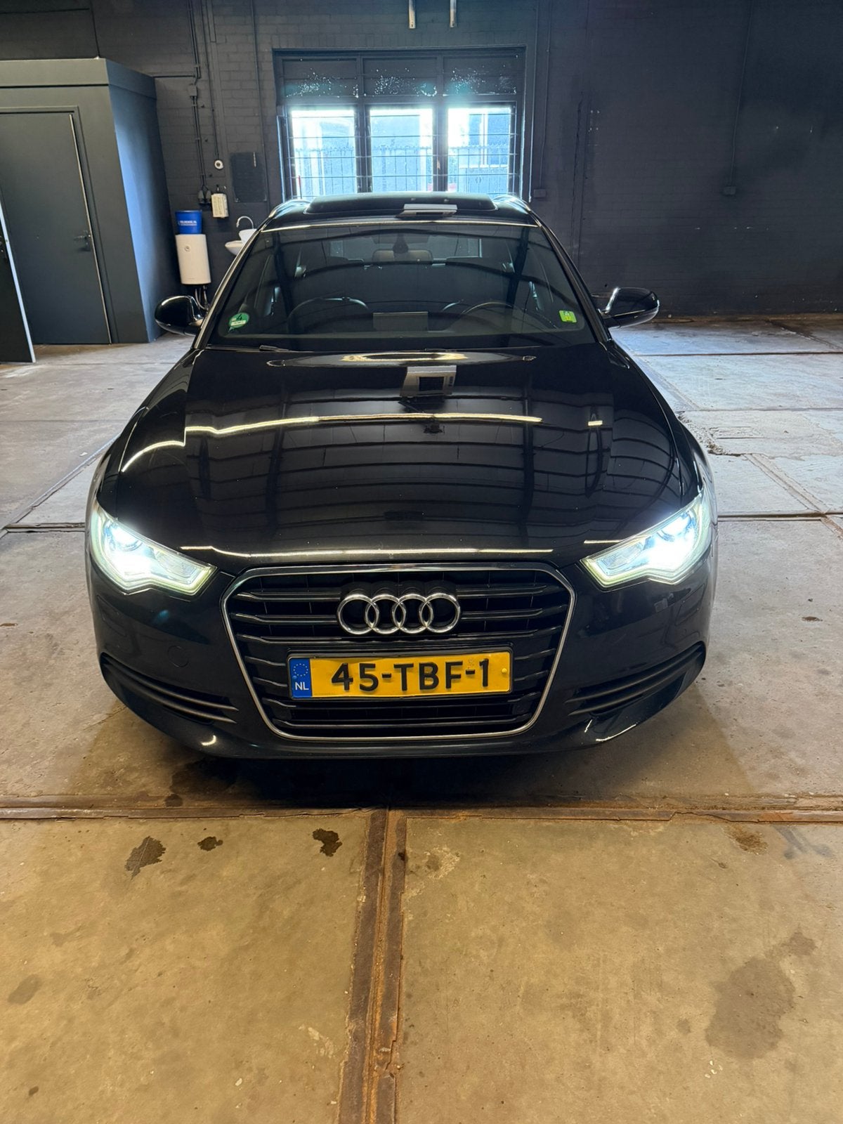 Nette Audi A6 2.0TDI 130KW Avant Multitronic 2012 Zwart, Auto's, Audi, 4 cilinders, Zwart, Origineel Nederlands, Stationwagon