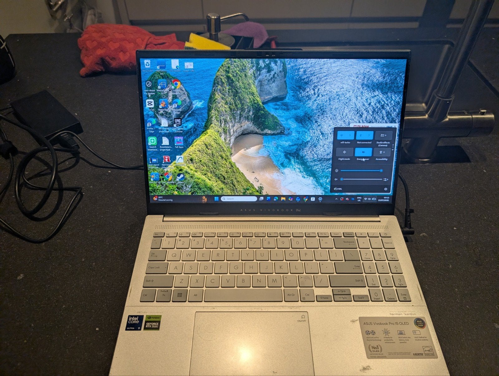 ASUS Vivobook 15 Pro OLED - Intel Core Ultra 9, RTX 4060, Computers en Software, Windows Laptops, Zo goed als nieuw, 15 inch, SSD