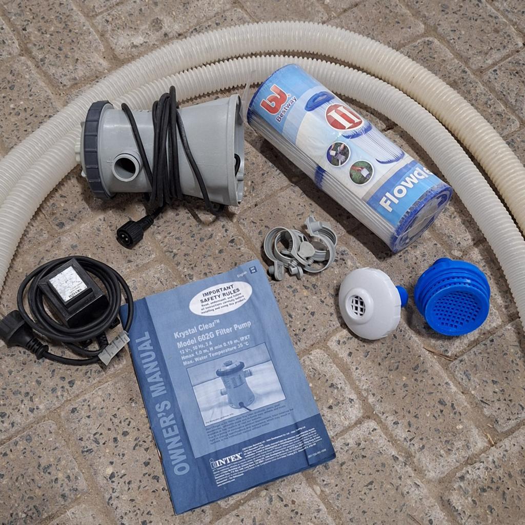 Intex Krystal Clear 602G Filterpomp met accessoires, Tuin en Terras, Zwembad-toebehoren, Ophalen, Gebruikt, Zwembadpomp