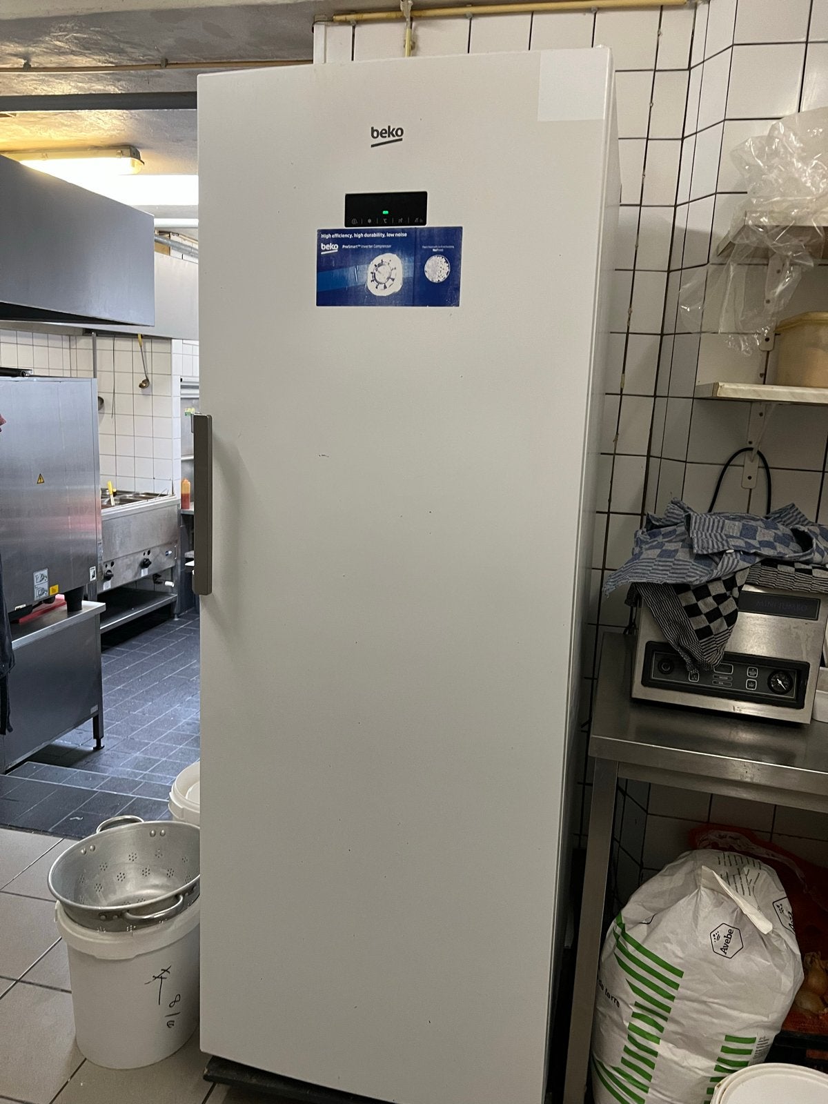 Professionele Beko vrieskast 190x70cm - Prima staat, Gebruikt, 200 liter of meer, 60 cm of meer, Met aparte vriezer