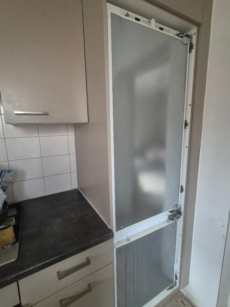 Bosch inbouw koelkast, Witgoed en Apparatuur, Koelkasten en IJskasten, 200 liter of meer, Ophalen of Verzenden, Zonder vriesvak
