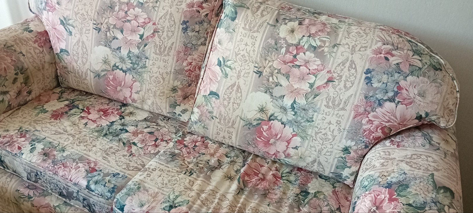 Bloemenprint bank - Gebruikt, Huis en Inrichting, Banken | Bankstellen, Klassiek, Bloemenprint, Gebruikt, 150 tot 200 cm, Tweepersoons