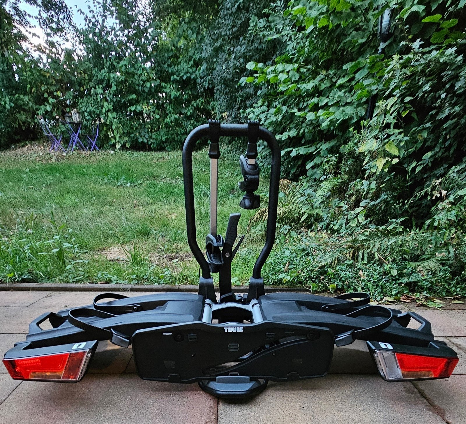 Thule Easyfold XT2 933 fietsendrager 2026 -Zo goed als nieuw, Ophalen, Zo goed als nieuw, 2 fietsen, Trekhaakdrager