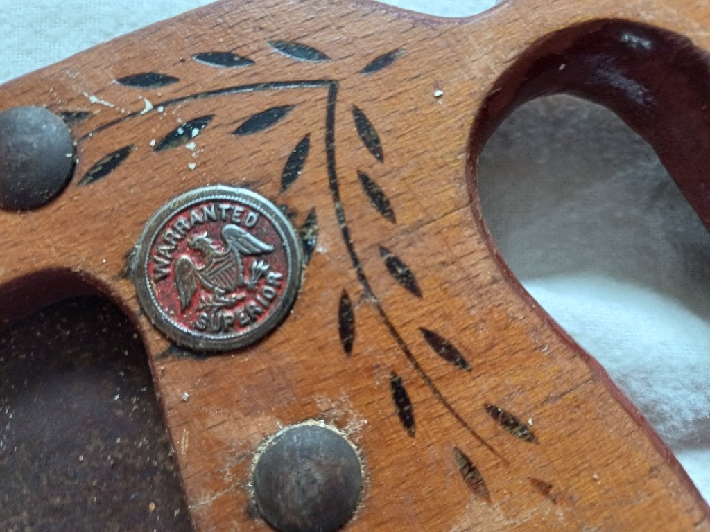 Antieke Handzaag "Warranted Superior" Medaillon/Houtsnijwerk, Ophalen