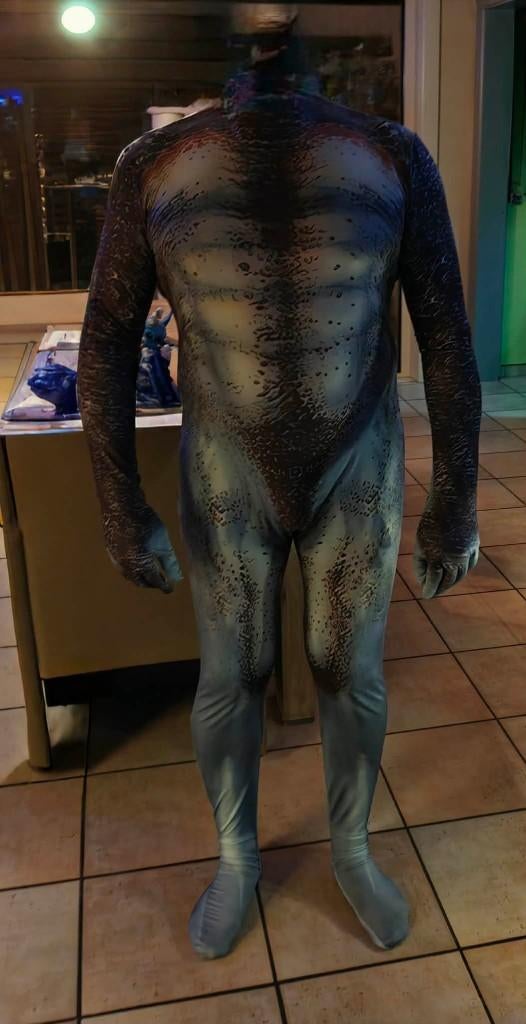 body van predator voor verkleed feestje, Maat 48/50 (M), Nieuw, Ophalen of Verzenden, Overige thema's